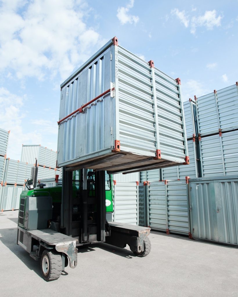 container-loading.jpg